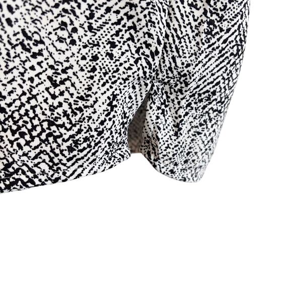 Vero Moda Sz M Black and White V-Neck Shift Dress Roll Tab Sleeves Mini Dress - Picture 6 of 12